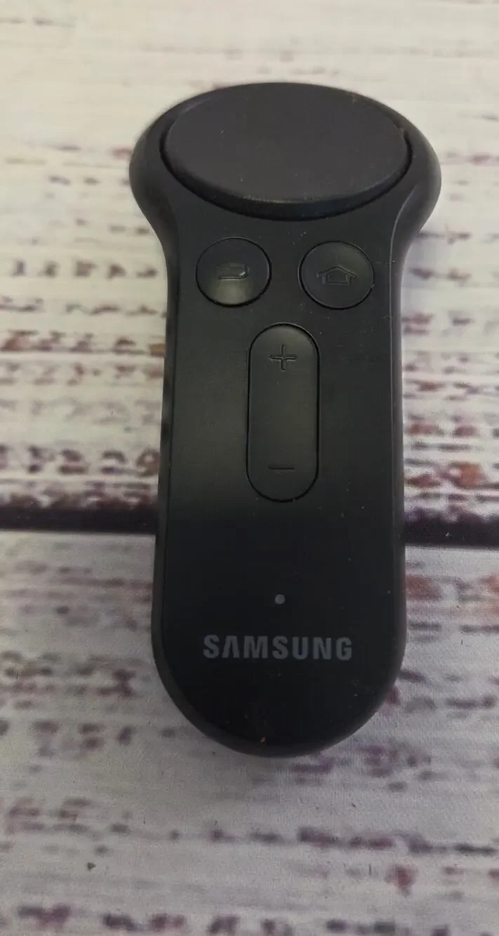 Samsung Gear VR Controller ET-Y0324 Bluetooth Motion Controller Black OEM